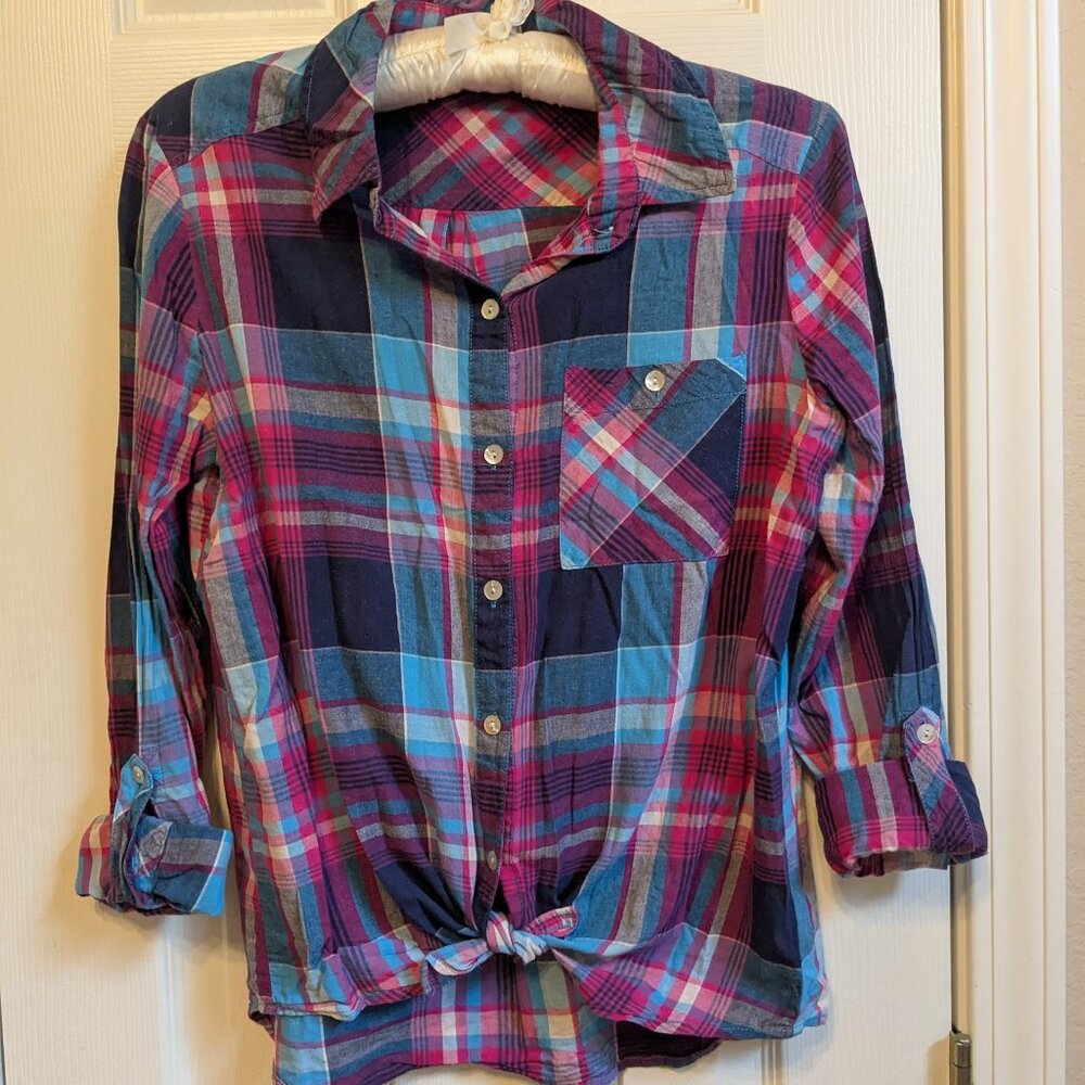 Kut From the Kloth Plaid button down with roll tab sleeves